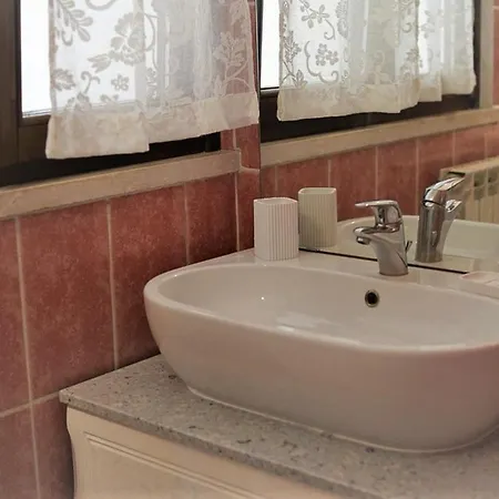 Alloro Apartment *